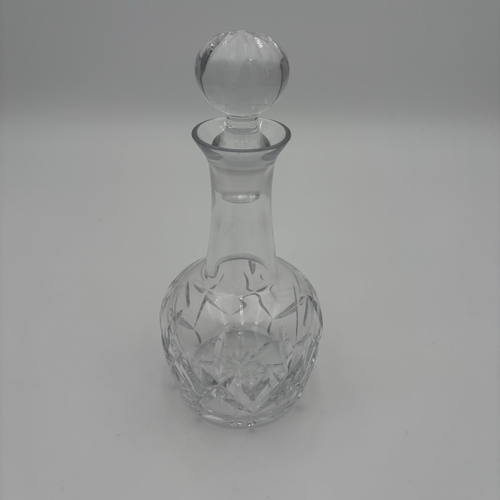 Vintage 24% Lead Crystal Cut Glass Wine Decanter With Stopper 10"